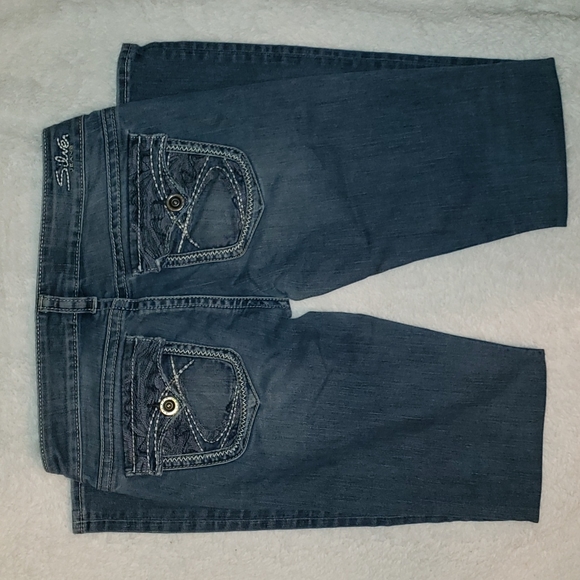 Jeans - Picture 7 of 7